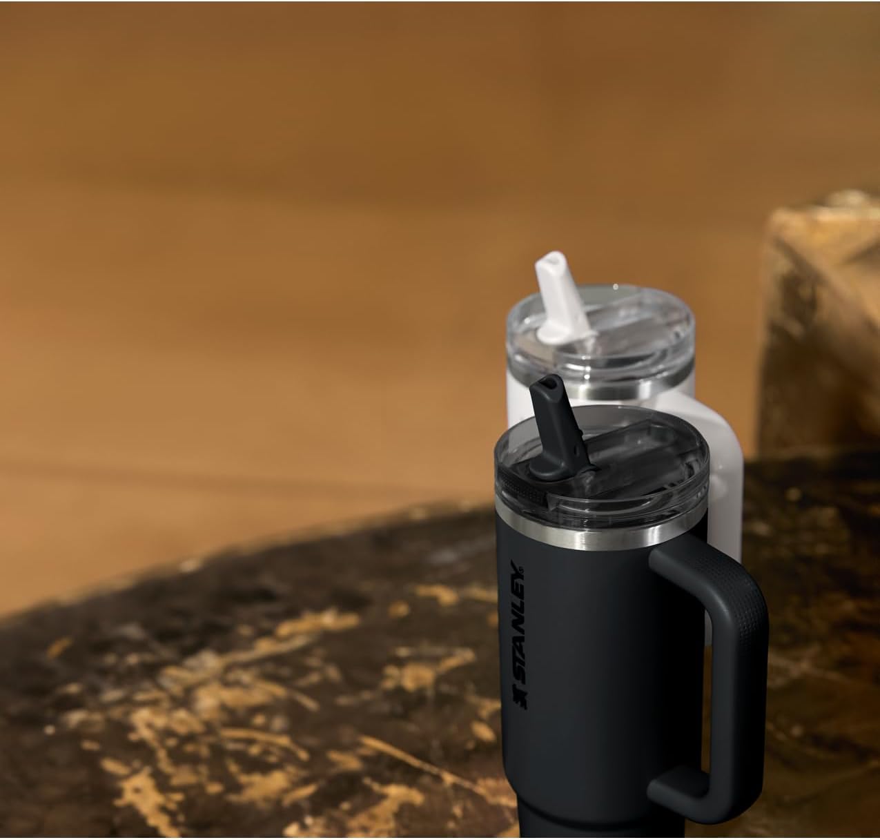 Stanley Quencher ProTour – 30 oz (887 ml) – Black Faded