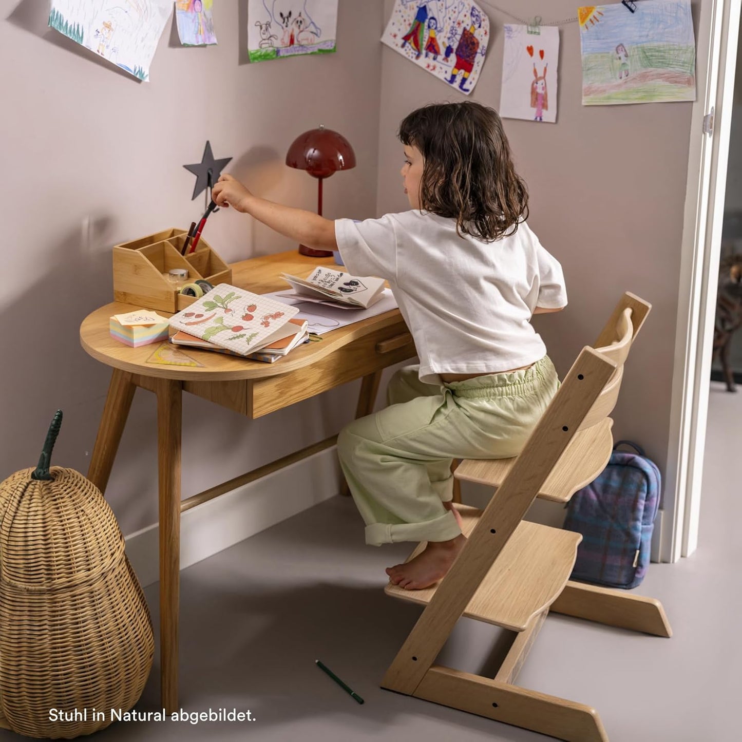 Stokke TRIPP TRAPP® Hochstuhl Schwarz – Der mitwachsende Klassiker aus Buchenholz