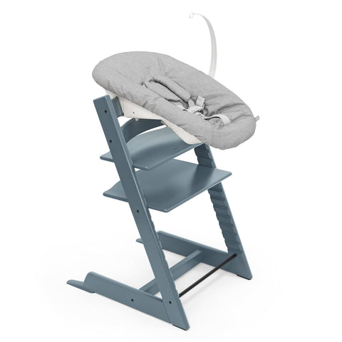 Stokke TRIPP TRAPP® Hochstuhl Schwarz inkl. Newborn Set – Die Komplettlösung ab der Geburt